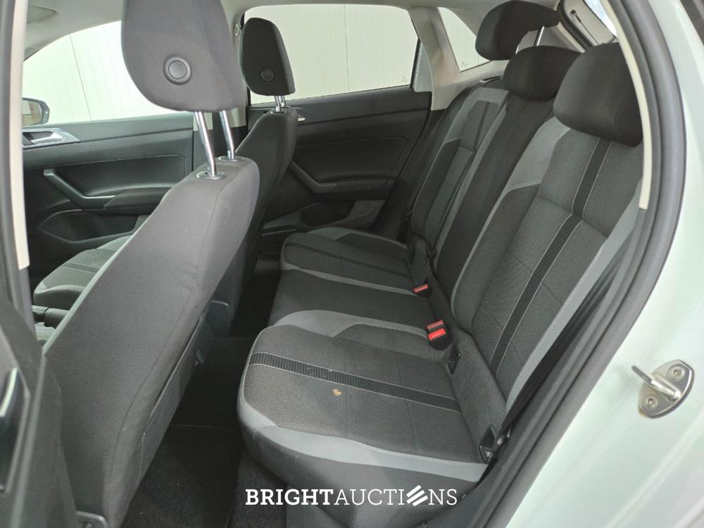 Volkswagen Polo Highline 1.0 TSI 95pk 2018 (Origineel-NL), ST-422-L