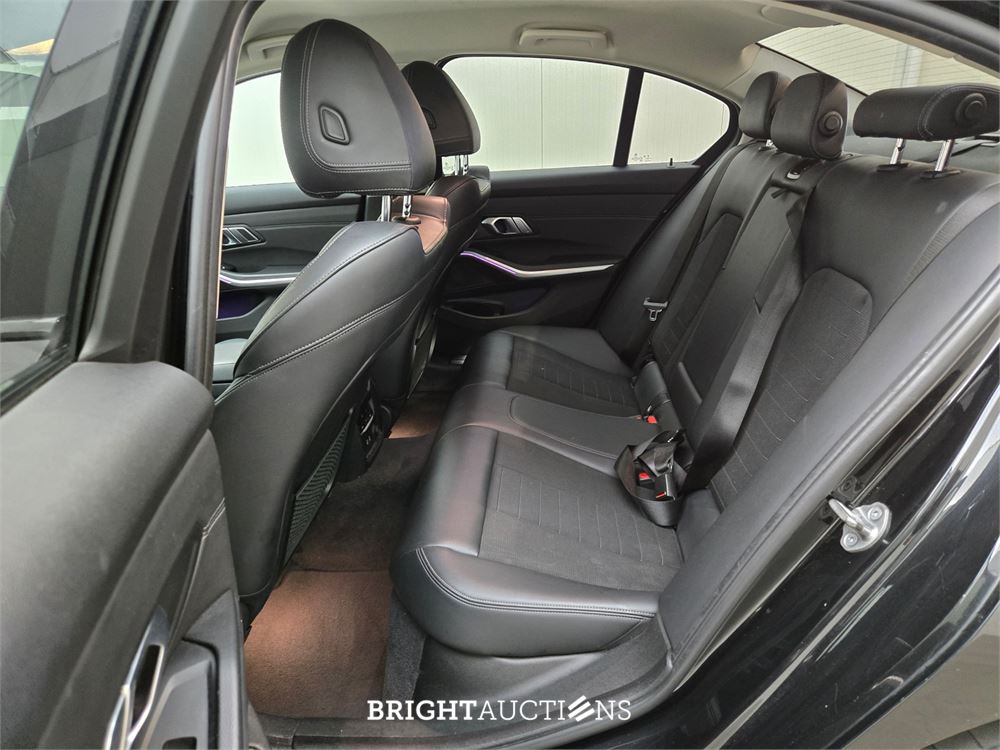 BMW 330e 3-serie eDrive Edition 296pk 2020 3-Serie, GPV-56-P