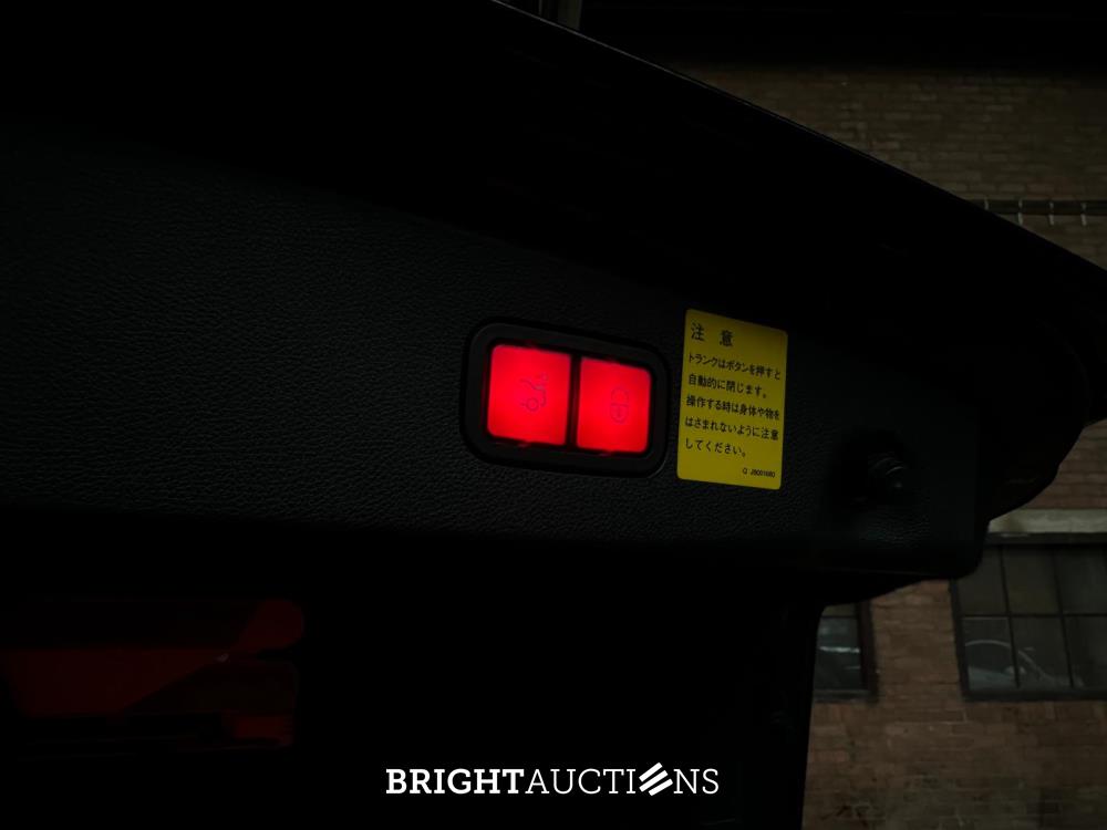 Mercedes-Benz E500 AMG 5.5 V8 388pk 2010 E-Klasse Youngtimer