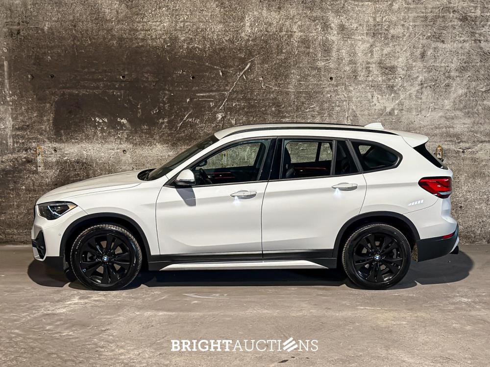 BMW X1 sDrive20i Business Edition Plus 178pk 2022 (Origineel-NL), P-914-LJ