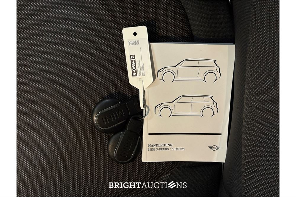 MINI Cooper One Camden 1.5 136pk 2023 (Origineel-NL), S-069-JZ