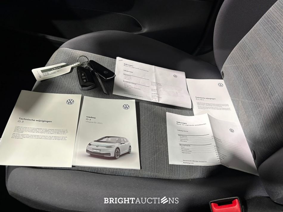 Volkswagen ID.3 Life 58 kWh 204pk 2021 (Origineel-NL), L-013-PJ