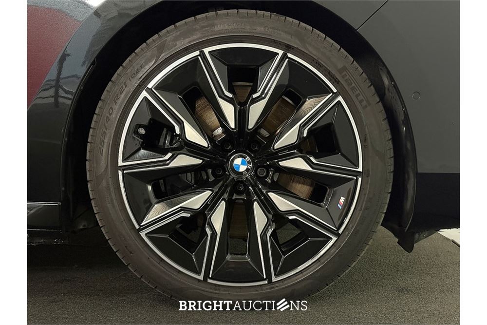 BMW i7 M70 xDrive 106 kWh 2024 (Origineel-NL), GJJ-06-B