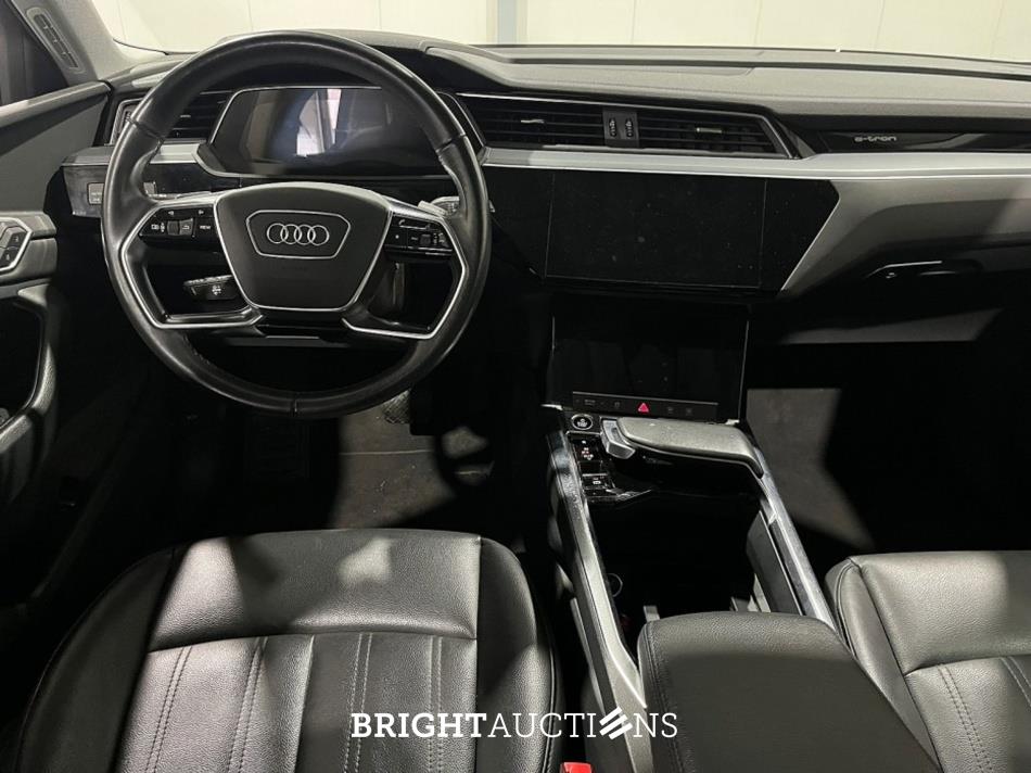 Audi e-tron 55 edition Quattro 95 kWh 408pk 2022 (Origineel-NL), P-016-NL
