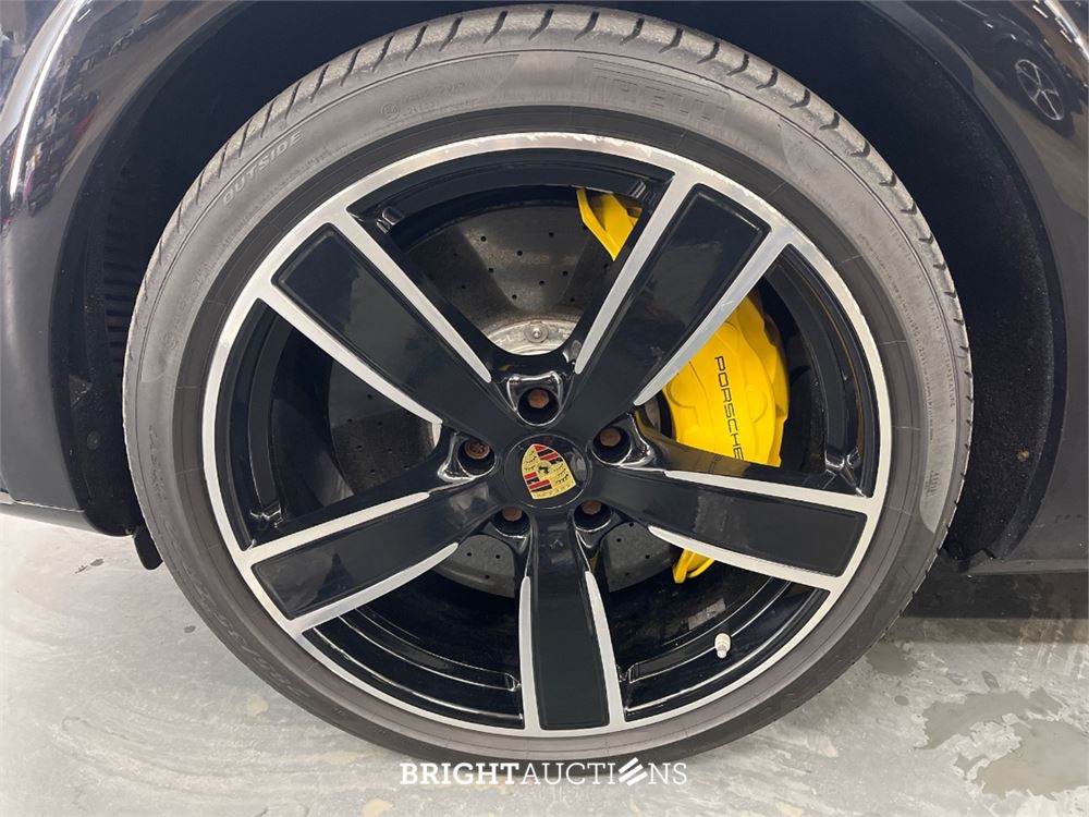 Porsche Cayenne Turbo S Coupé E-Hybrid 4.0 685pk 2020, L-420-LH