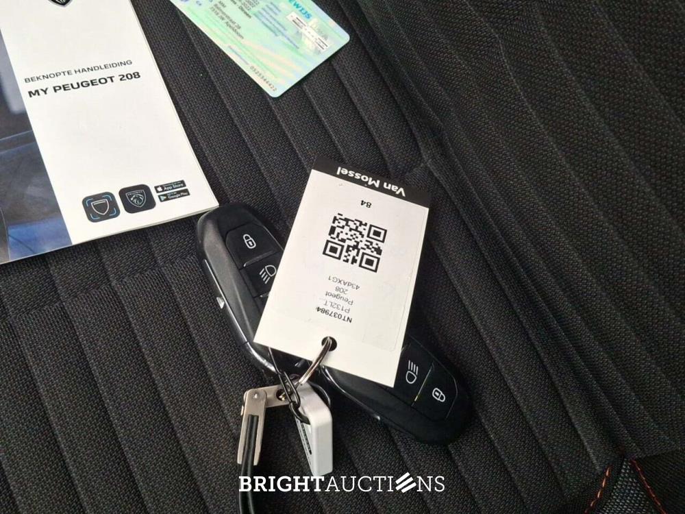 Peugeot 208 Ev Active 50 kWh 136pk 2022 (Origineel-NL), P-132-LT