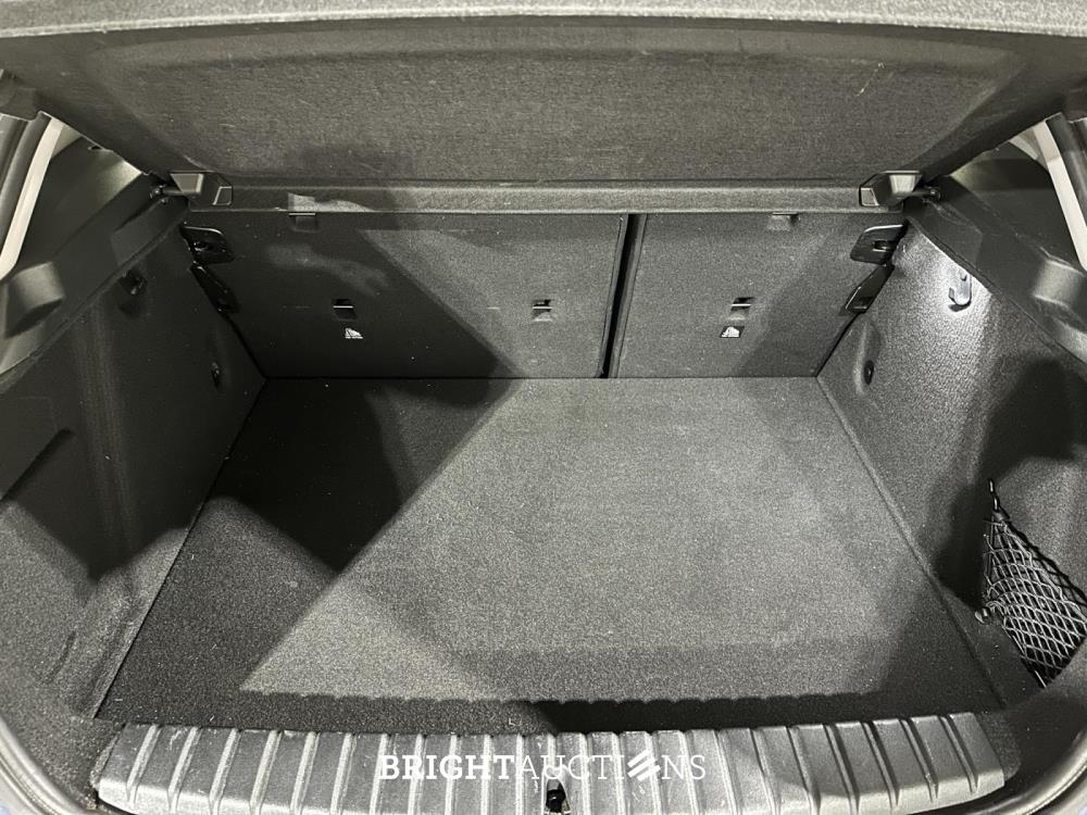 BMW 118i Introduction Edition 136hp 2023 (Original-NL+1st owner) 1-series, T-589-KN