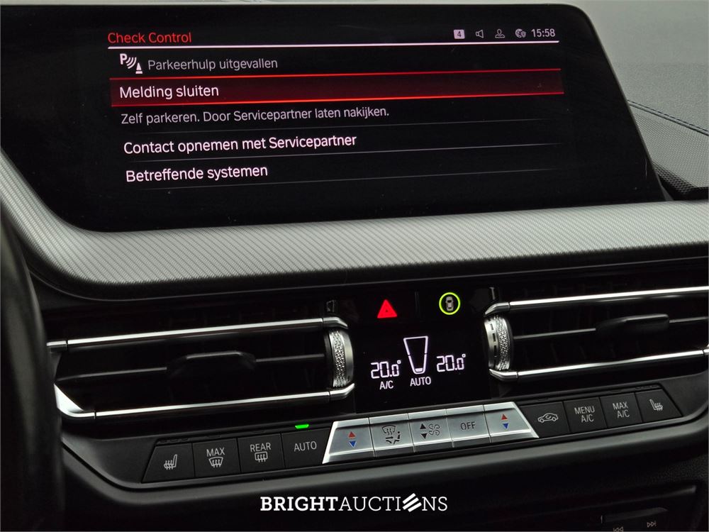 BMW 118i 1-serie High Executive 136pk 2021 (Origineel-NL) 1-Serie, L-781-BN