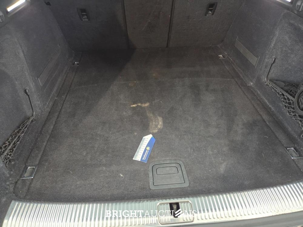 Audi A4 Avant Sport S line edition 1.4 TFSI 150pk 2018 (Origineel-NL), TX-637-V