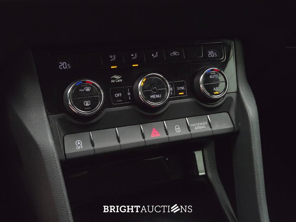 Škoda Karoq Business Edition 1.0 TSI 110pk 2021 (Origineel-NL), L-247-ZT