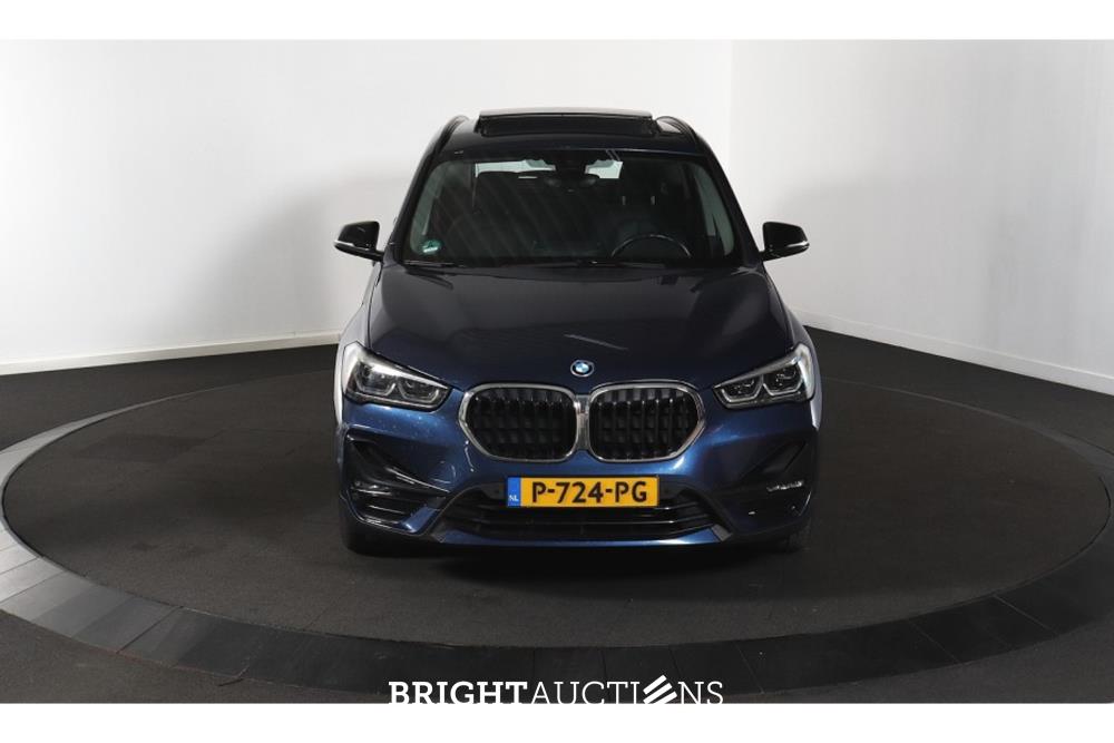 BMW X1 xDrive25e eDrive Edition 220pk 2022 (Origineel-NL), P-724-PG