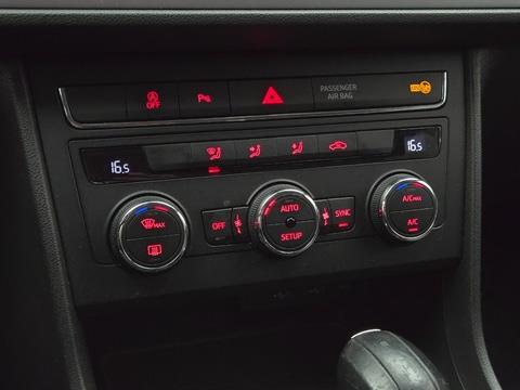 SEAT Leon ST EcoTSI Business Intense 1.0 116pk 2019, J-671-TB