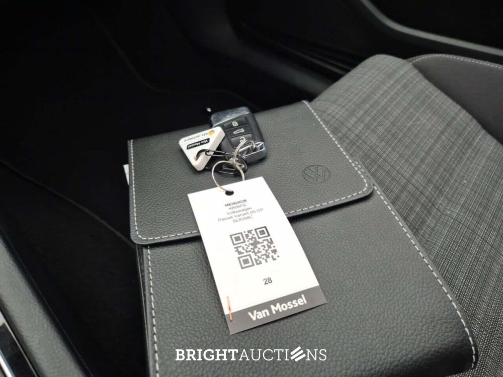 Volkswagen Passat Variant Business 1.5 TSI DSG 150pk 2021 (Origineel-NL), K-608-PS