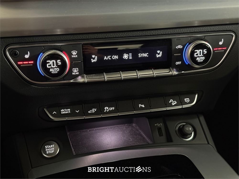 Audi Q5 50 TFSI e S edition 408pk 2022 (Origineel-NL), R-409-BV