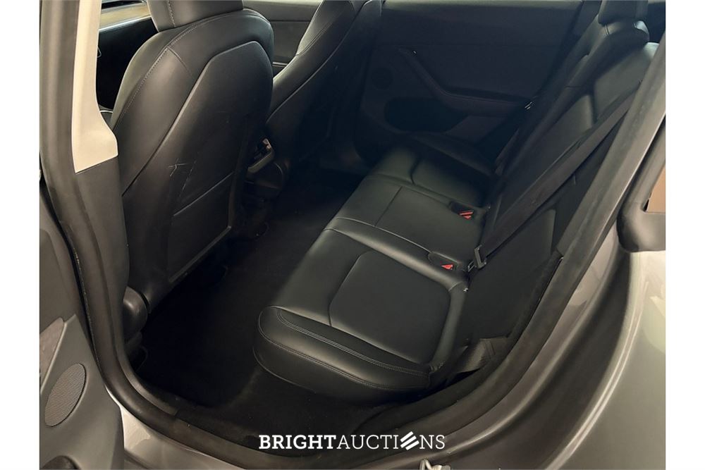 Tesla Model Y Performance AWD 75 kWh 2023 (Origineel-NL), X-353-BR