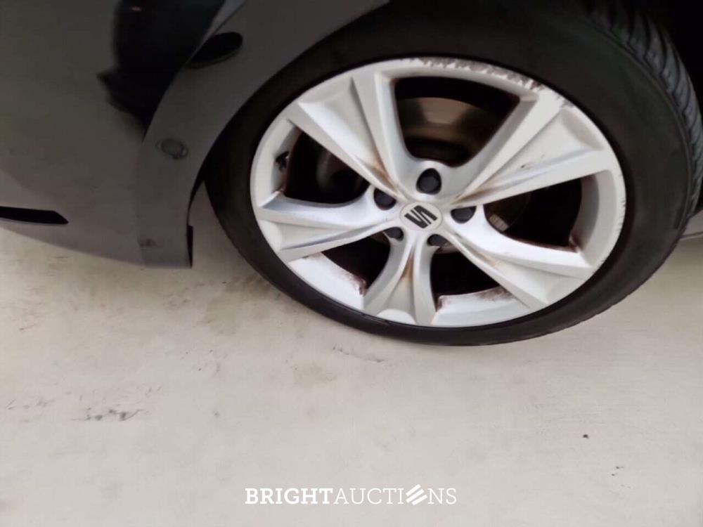 SEAT Leon FR ST Business Intense 1.0 TSI 110pk 2022 (Origineel-NL), R-319-NB