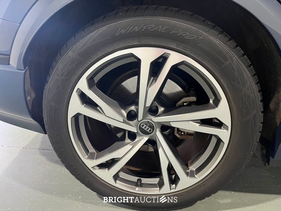 Audi Q6 e-tron Launch edition performance 100 kWh 306pk 2024 (Origineel-NL), GXG-54-R