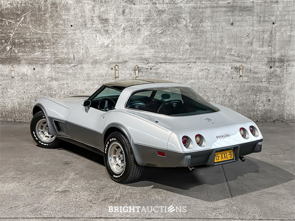 Chevrolet Corvette 5.7 V8 Convertible Two-Tone L-82 ANNIVERSARY EDITION 1 YZ 87 194pk 1978, 15-XXL-9