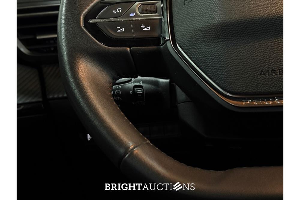 Peugeot 2008 Active 1.2 PureTech 100pk 2022 (Origineel-NL), R-566-RD