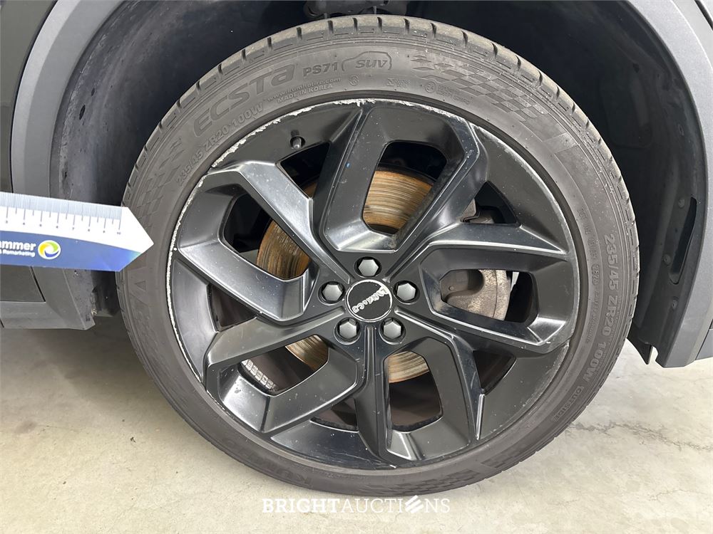 Lynk & Co 01 1.5 261pk 2022, GZR-86-N