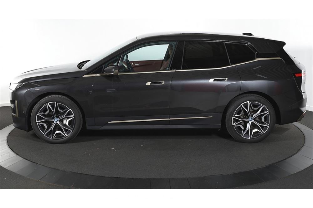BMW iX xDrive50 High Executive 112 kWh 2022 (Origineel-NL), P-081-KP