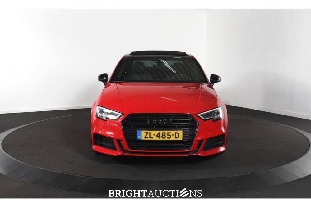 Audi A3 Limousine 35 CoD Advance Sport TFSI 150pk 2019 (Origineel-NL), ZL-485-D