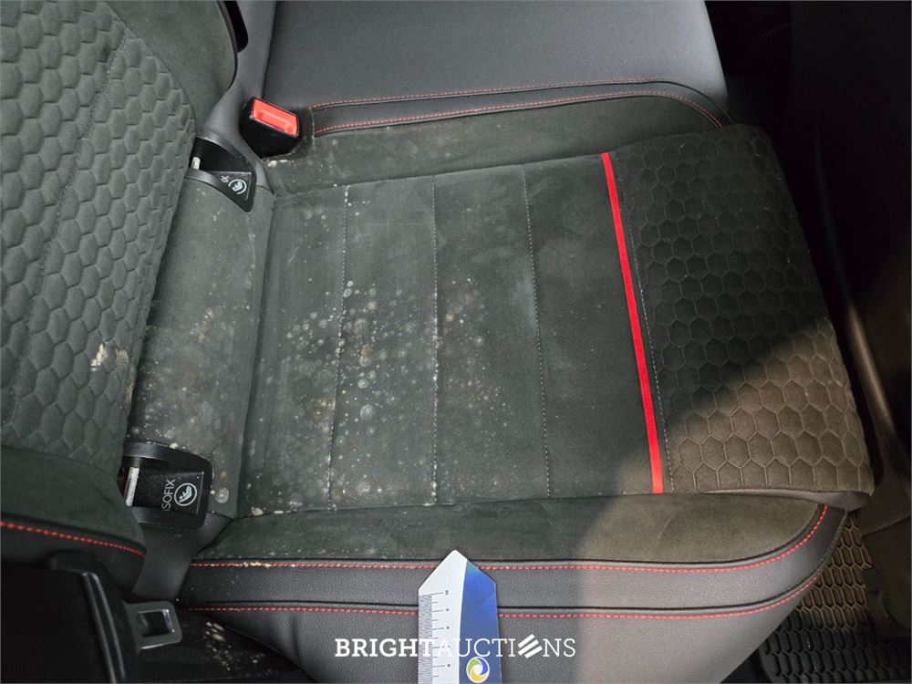 Volkswagen Golf GTI Performance 2.0 TSI 245pk 2017, SP-041-B