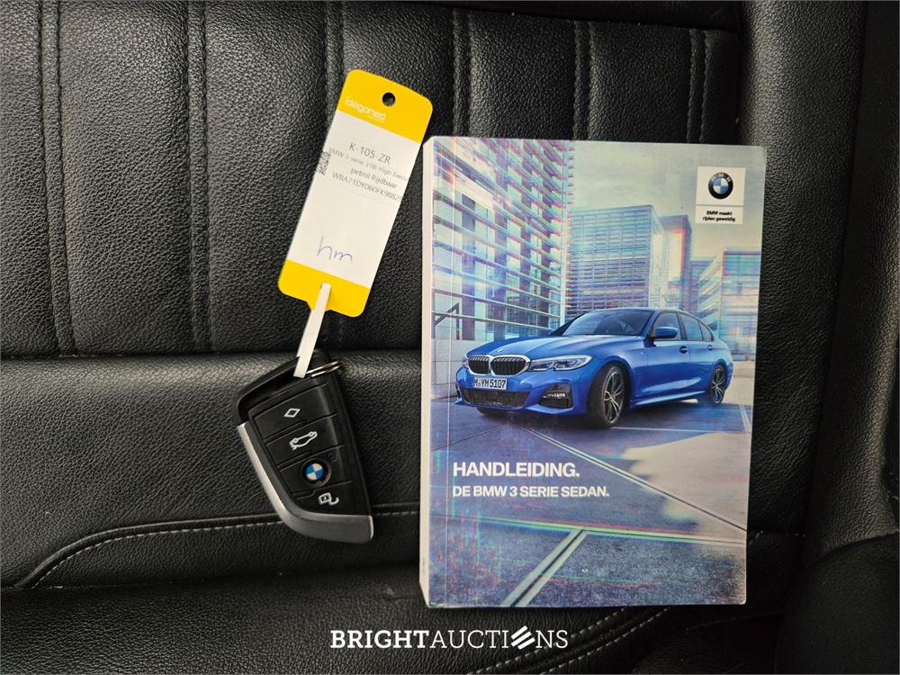 BMW 318i 3-serie High Executive 157pk 2021 (Origineel-NL) 3-Serie, K-105-ZR
