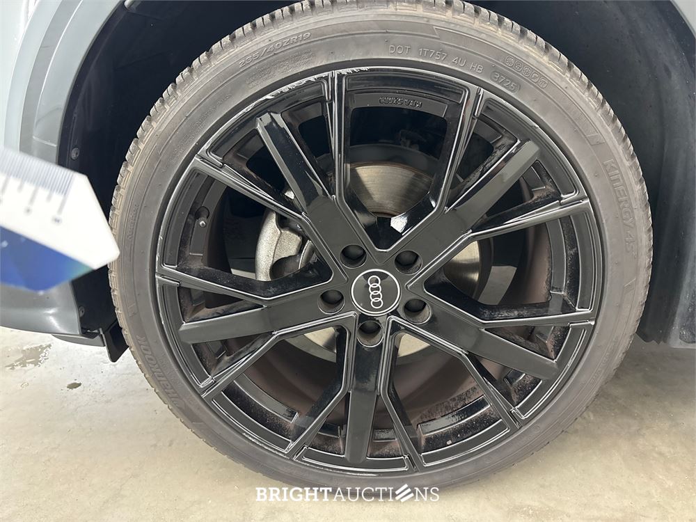 Audi Q2 35 S Edition TFSI 150pk 2022 (Origineel-NL), R-815-HB