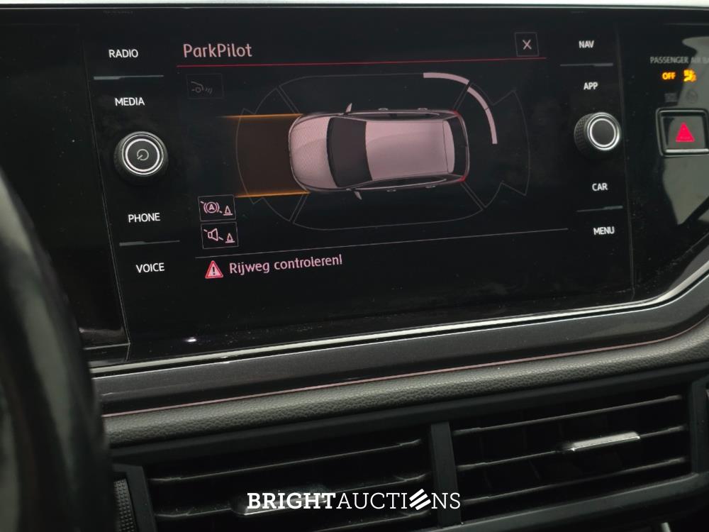 Volkswagen Polo GTI 2.0 TSI 200pk 2018, GGG-67-L