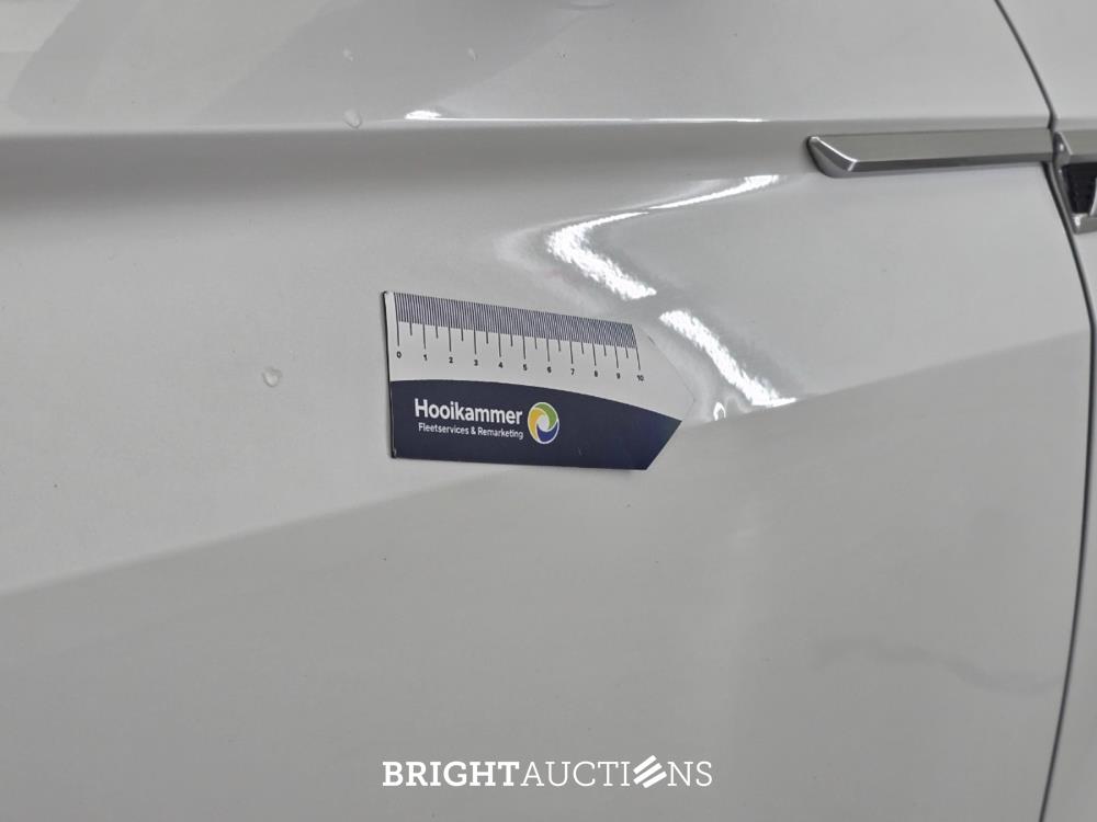 Volkswagen Tiguan ACT Highline Business R 1.5 TSI 150pk 2019 (Origineel-NL), ZB-318-G