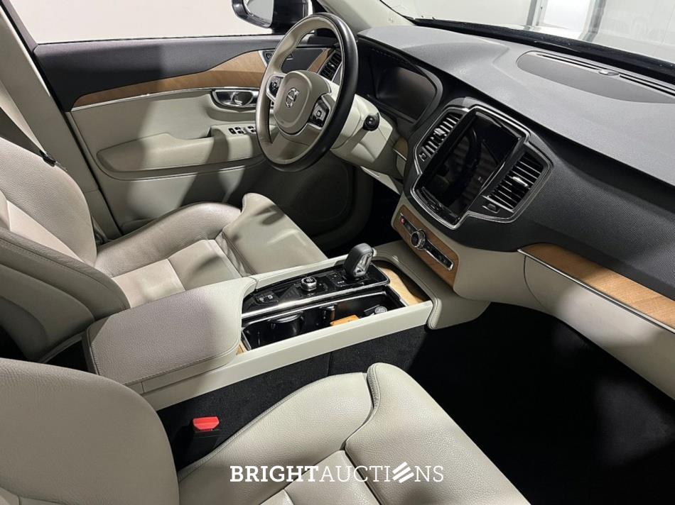 Volvo XC90 2.0 T8 Recharge AWD Inscription Expression 455hp 2022 (Origineell-NL) 7-persoons, P-361-BZ