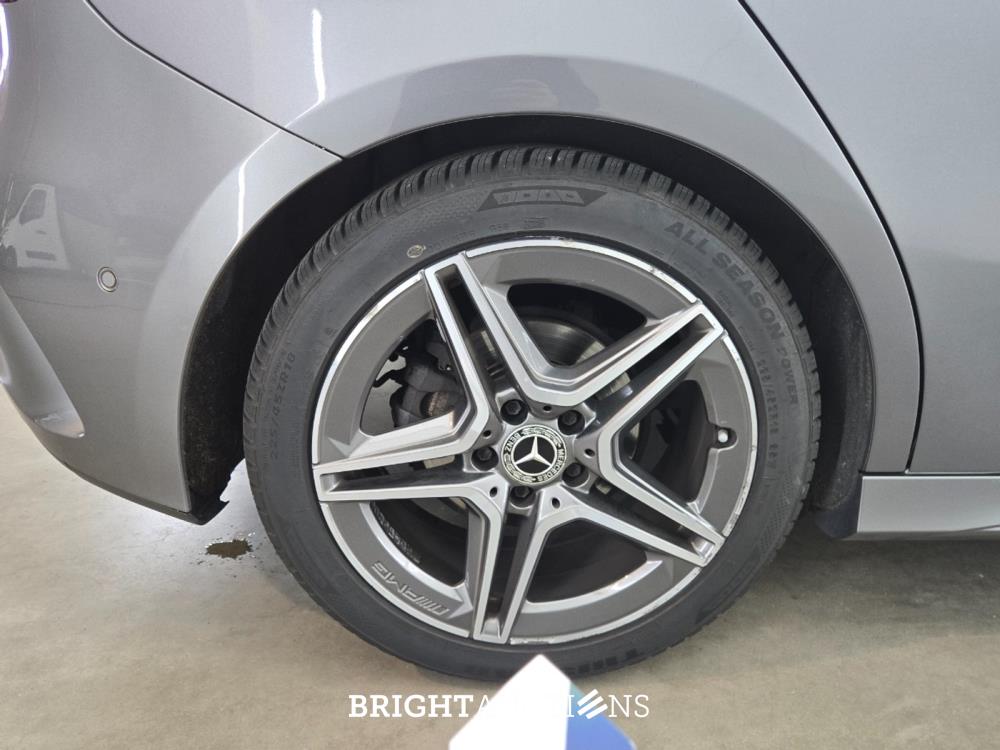 Mercedes-Benz A 180 Premium Plus 136hp 2020 A-Klasse, P-854-HX