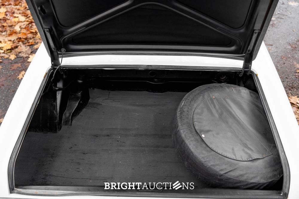 Mercedes-Benz 280 SL Pagode – Handgeschakeld – EU-uitvoering – 2.8 liter zes-in-lijn. 