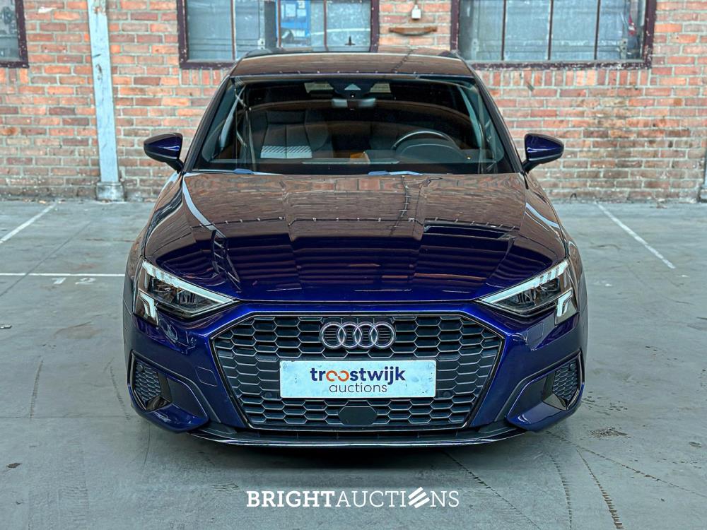 Audi A3 Sportback 35 TFSI Business edition 150pk 2020 (Origineel-NL+1e eignaar), J-594-JG