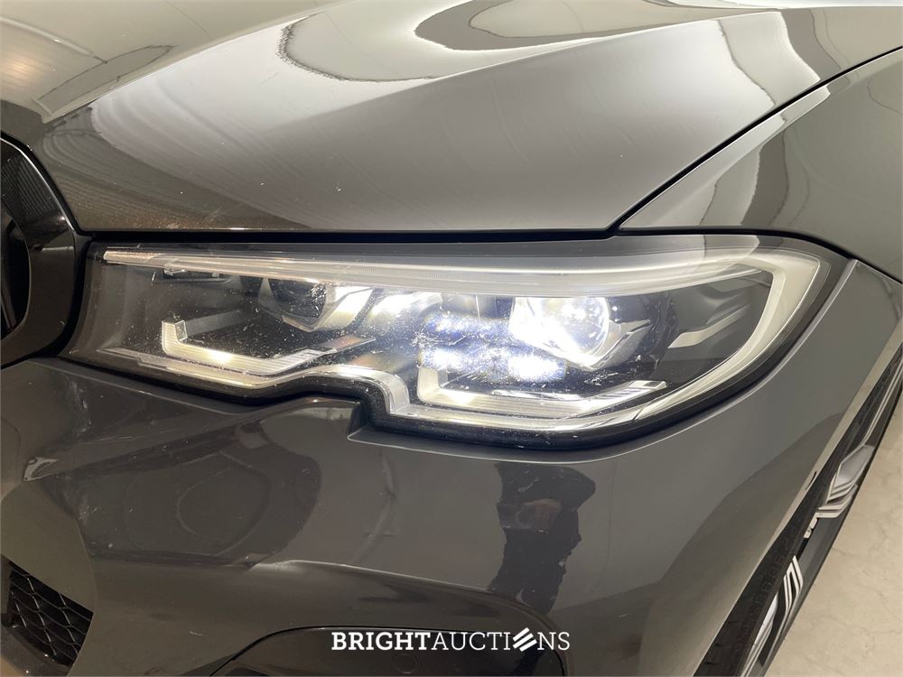 BMW 330e 3-serie eDrive Edition 296pk 2020 (Origineel-NL) 3-Serie, J-751-TG