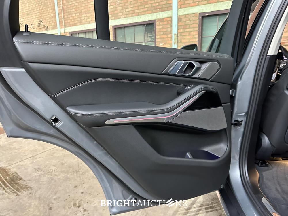 BMW X5 xDrive50e Hybrid 490PK 2023 (Fabrieksgarantie)