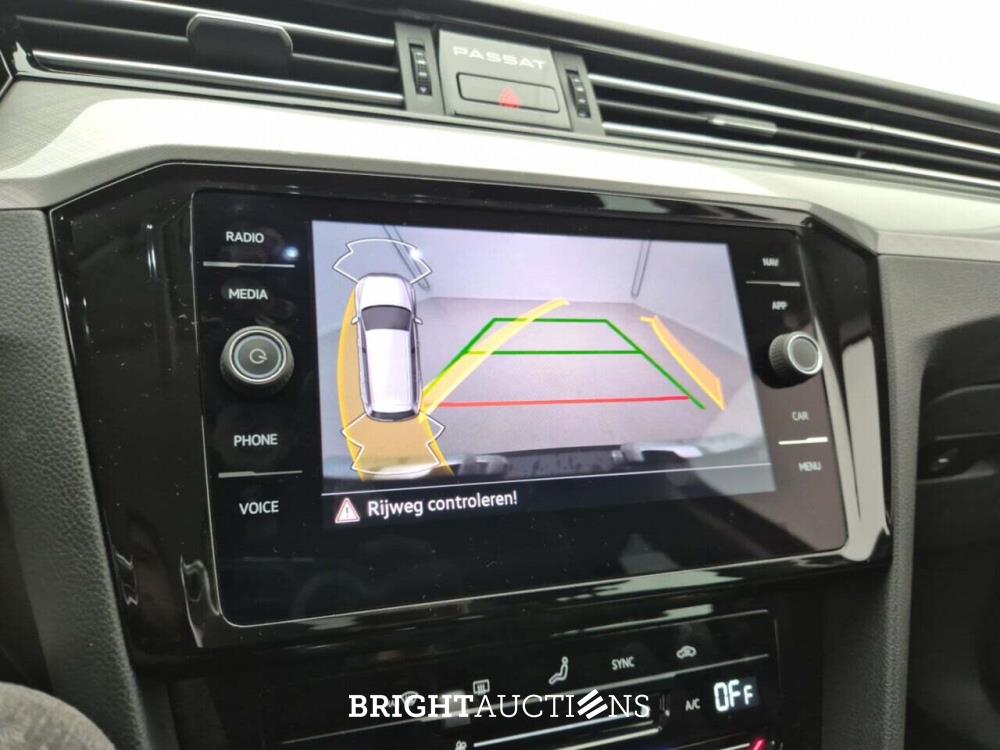Volkswagen Passat Variant Business 1.5 TSI DSG 150pk 2021 (Origineel-NL), K-608-PS