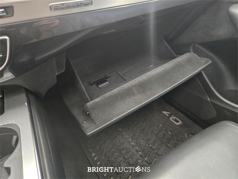 Audi Q7 e-tron Sport 3.0 TDI Quattro 259pk 2016 (Origineel-NL), KL-449-R