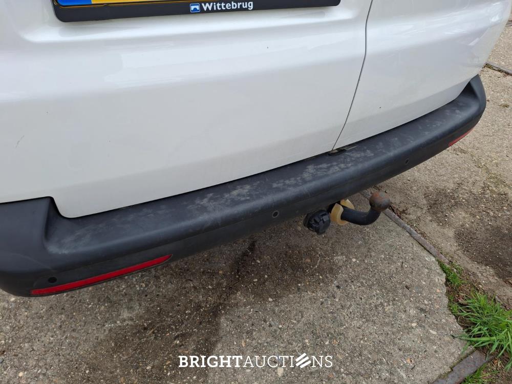 Volkswagen Transporter 2.0 TDI L1H1 26 Economy Business 90 pk 2021, VJN-72-V