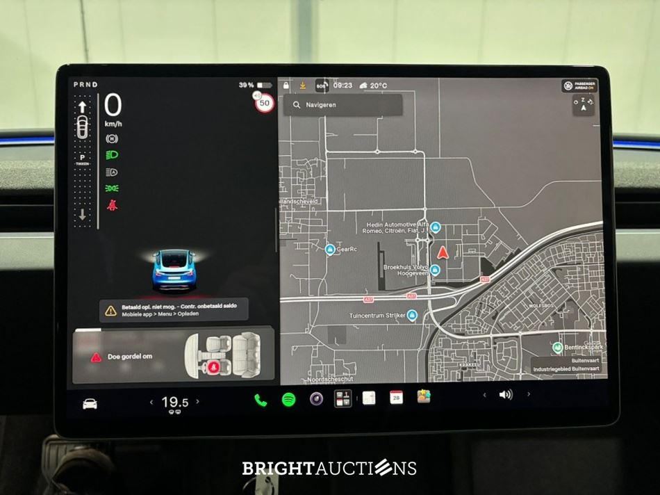 Tesla Model 3 RWD Highland 19 inch 60 kWh 283pk 2023 (Origineel-NL), X-156-DB
