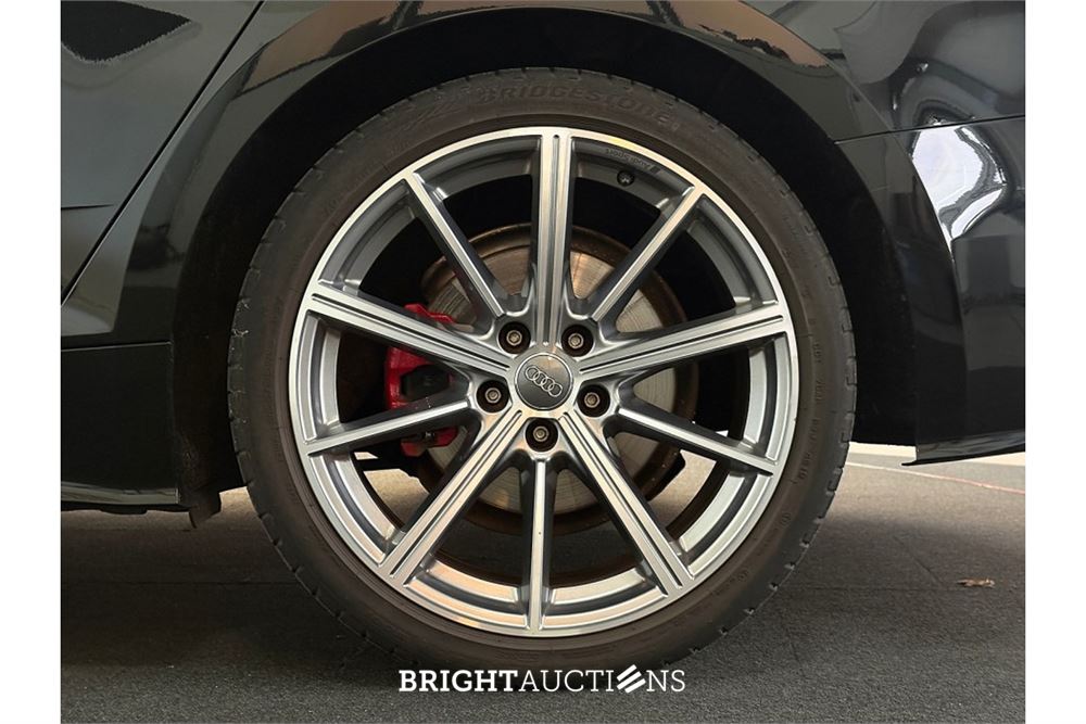 Audi A5 Sportback 40 Launch edition Sport TDI 190pk 2020, P-165-JF
