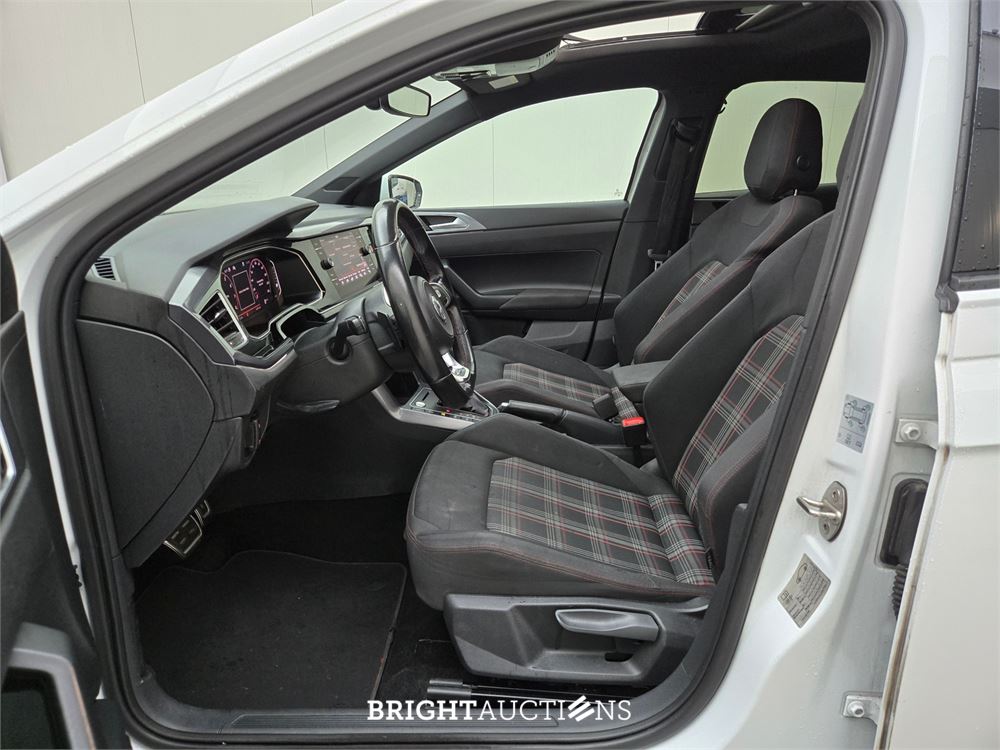 Volkswagen Polo GTI 2.0 TSI 200pk 2020, Z-655-DJ