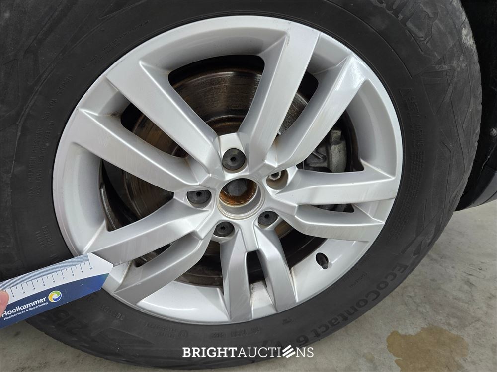 Volkswagen Tiguan Connected Series 1.4 TSI 125pk 2016, R-465-XL