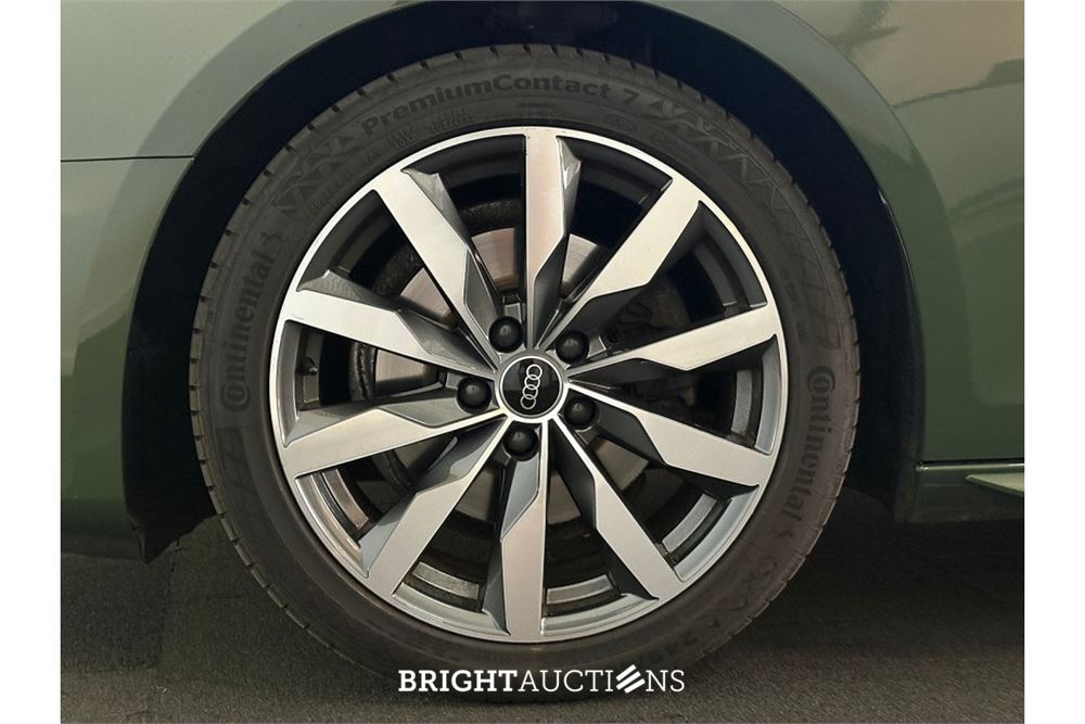 Audi A4 35 S edition Competition TFSI 149pk 2023 (Origineel-NL), X-994-BX
