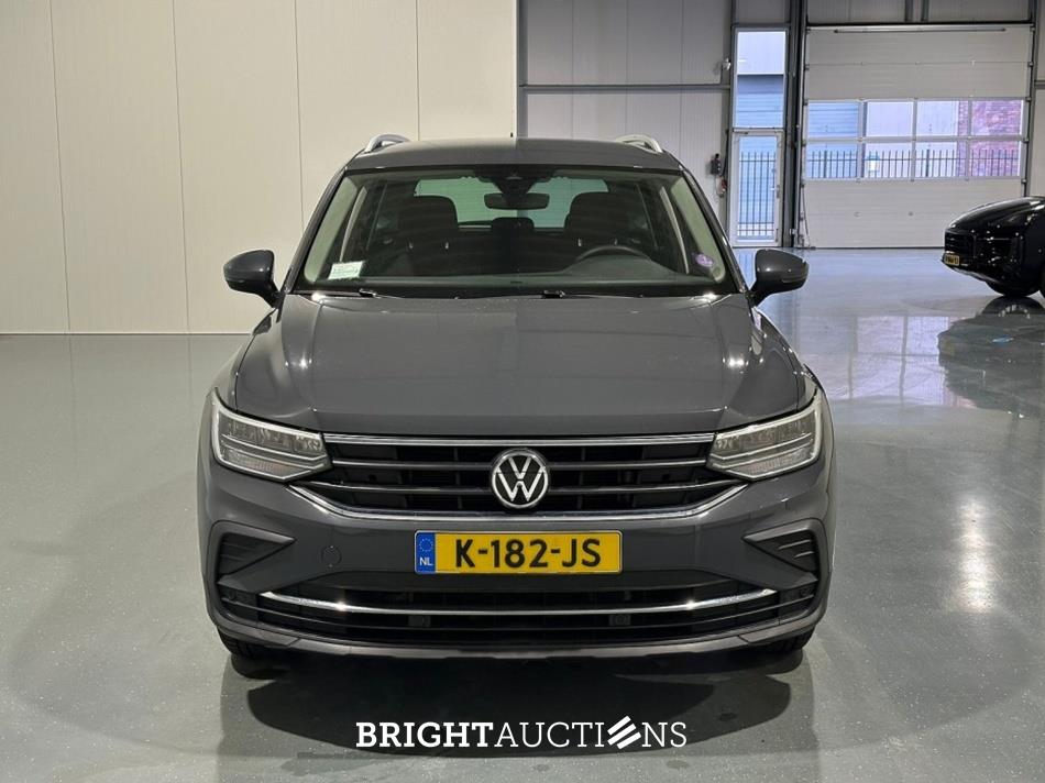 Volkswagen Tiguan Life Business 1.5 TSI 131pk 2021 (Origineel-NL), K-182-JS