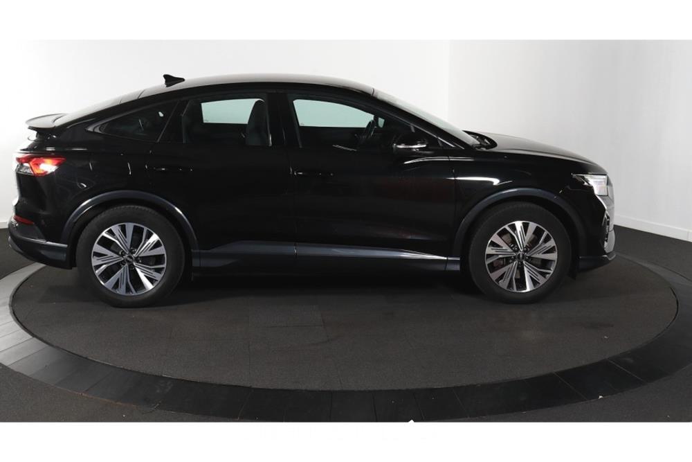 Audi Q4 40 Advanced edition 77 kWh 204pk 2022 (Origineel-NL), P-242-HB