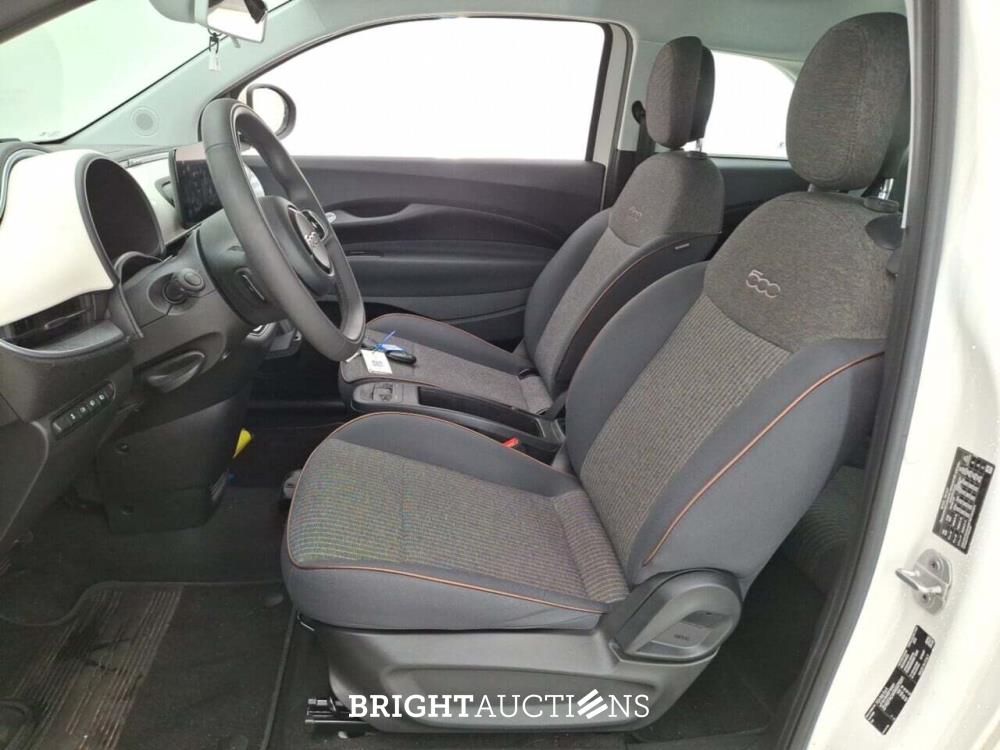 Fiat 500E Berlina Icon 42 kWh 118pk 2022 (Origineel-NL), P-613-SK