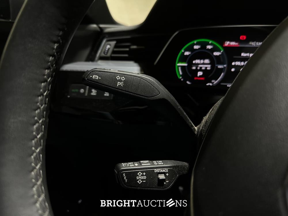 Audi e-tron 55 Quattro S Edition 95 kWh 408pk 2022 (Origineel-NL+1e eigenaar), R-708-BR