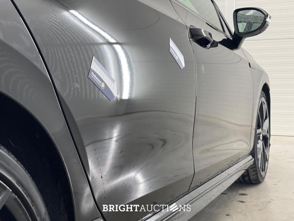 Volkswagen Golf 2.0 TSI R 4Motion Akrapovič 320 pk 2021, R-948-FB